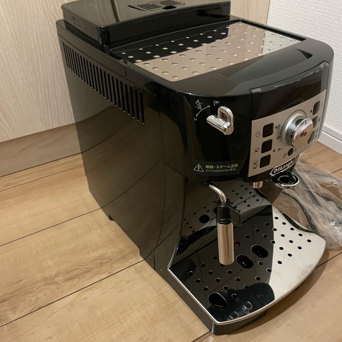 ECAM22112B デロンギ | ジャンクデロンギ マグニフィカS（Delonghi 