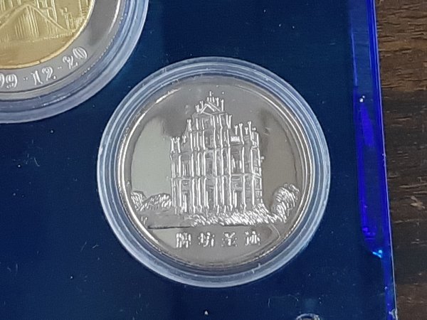 記念コイン 中国 記念硬貨 USS18 上海 東方明珠電視塔 など 世界の