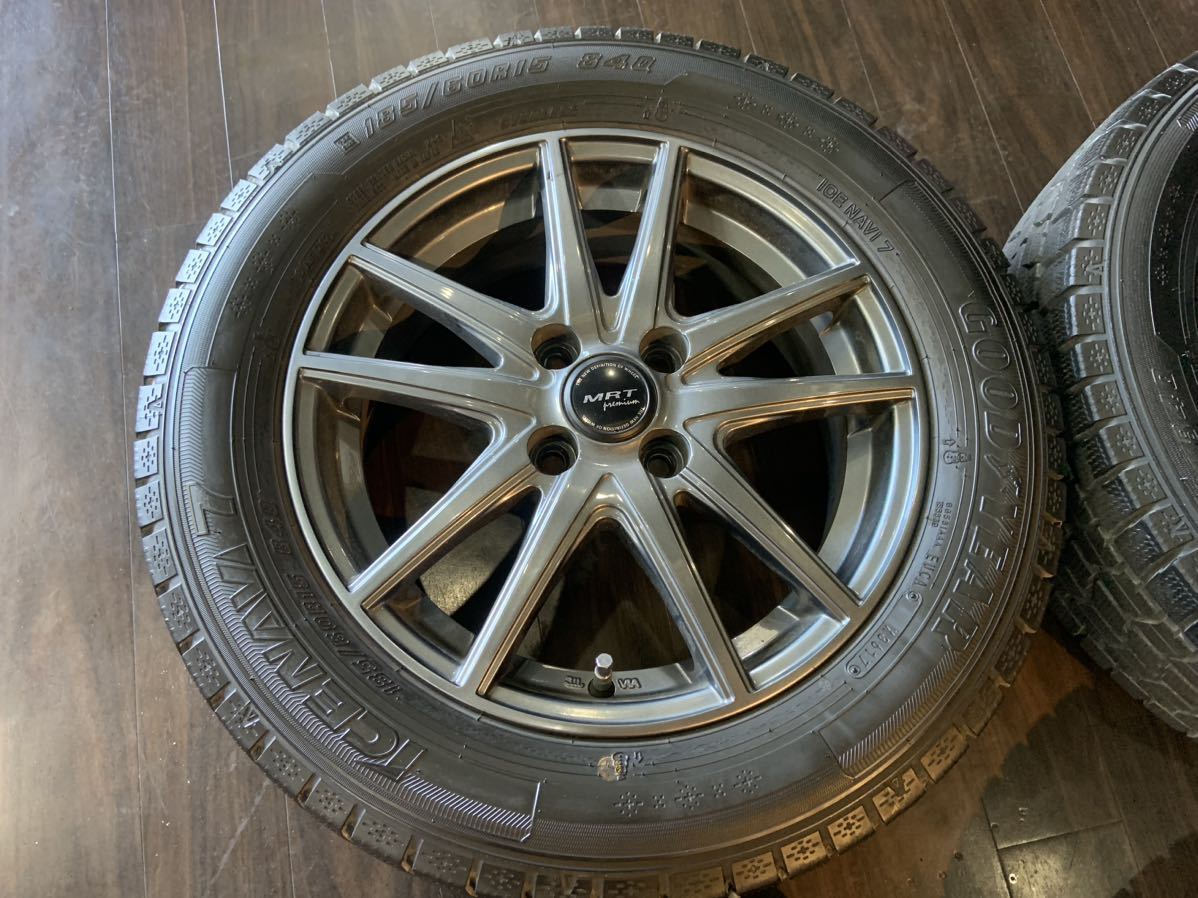 美品 溝あり グッドイヤー アイスナビ7 185/60R15 フィット、アクア