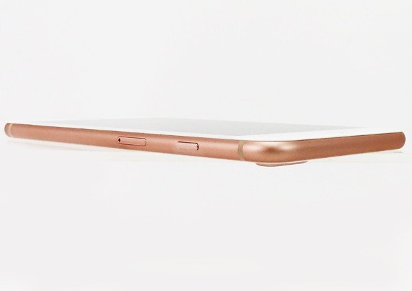 ◇ジャンク【au/Apple】iPhone 8 Plus 64GB MQ9M2J/A スマートフォン