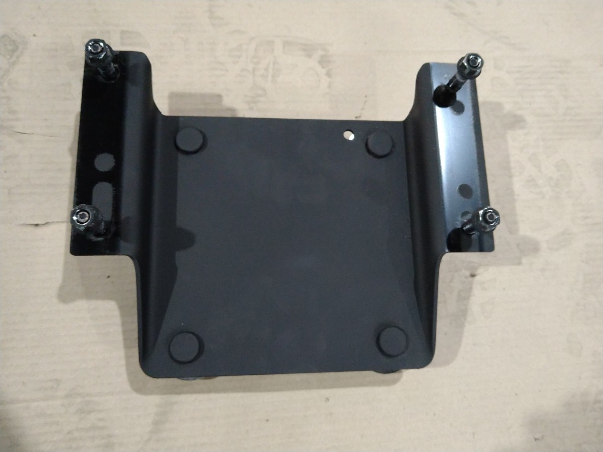 トラック用スチール製工具箱(取り付けステー付き) 鏡面ステンレス 工具