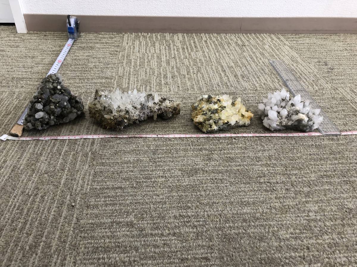 原石 ☆鉱物 石種不明 置物 | 2点おまとめ 石英？総重量約4.0kg 