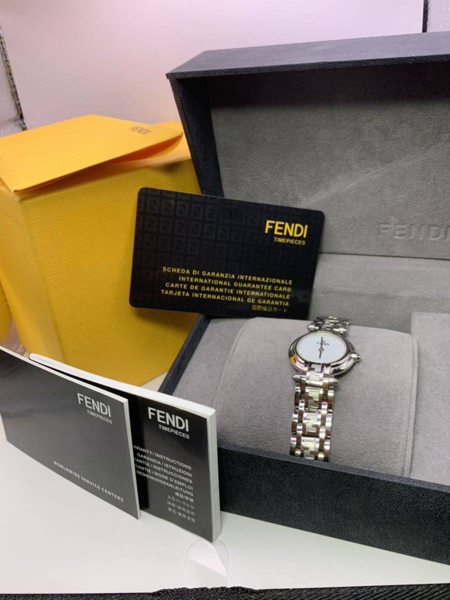 L-7) FENDI 750L フェンディレディースクォーツ腕時計 可動品 箱付き