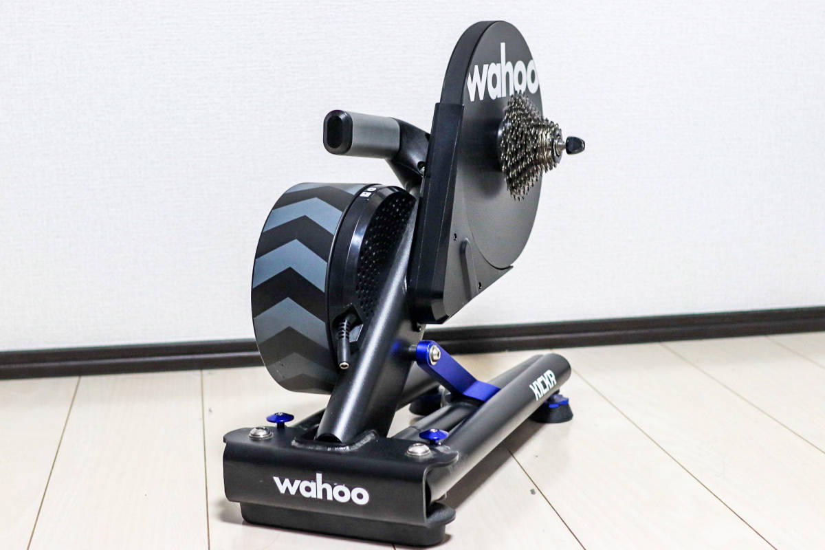 ジャンク Wahoo Kickr V4 付属品完備 スマートトレーナー ジャンク 