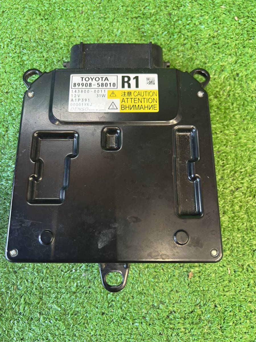 超激得，大得価 トヨタ 30 アルファード AGH30W 30系 前期 純正 ヘッドライトLED コンピューター 右側 89908-58010(トヨタ用)｜売買されたオークション情報、yahooの商品情報をアーカイブ公開 - オークファン トヨタ用