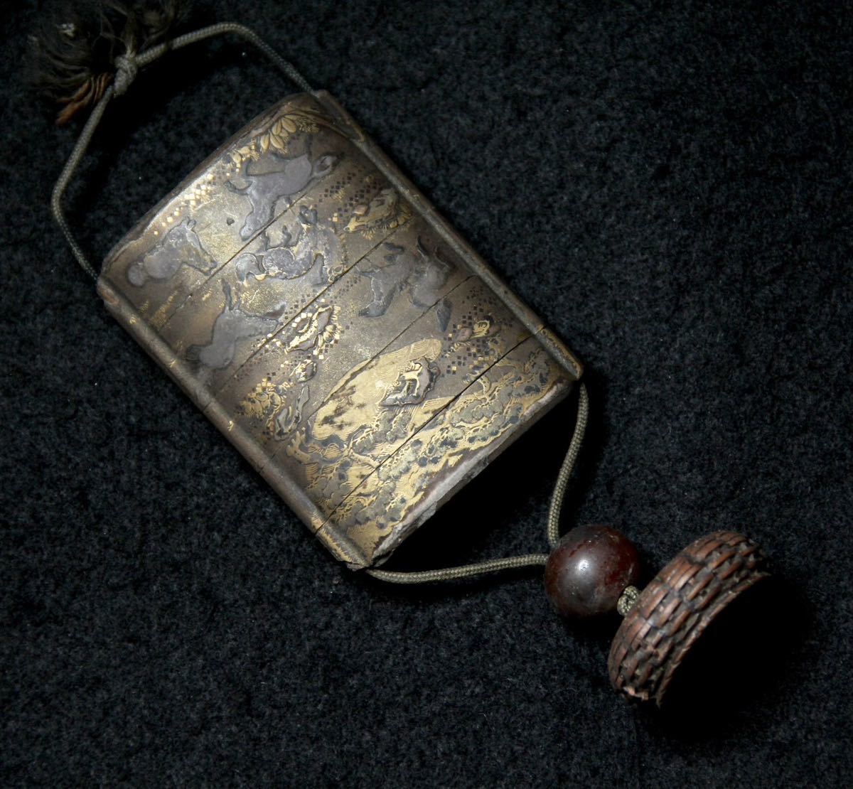 提物 印籠 根付 煙草入 緒締 Yahoo!オークション 人物彫刻 薬入 竜K766