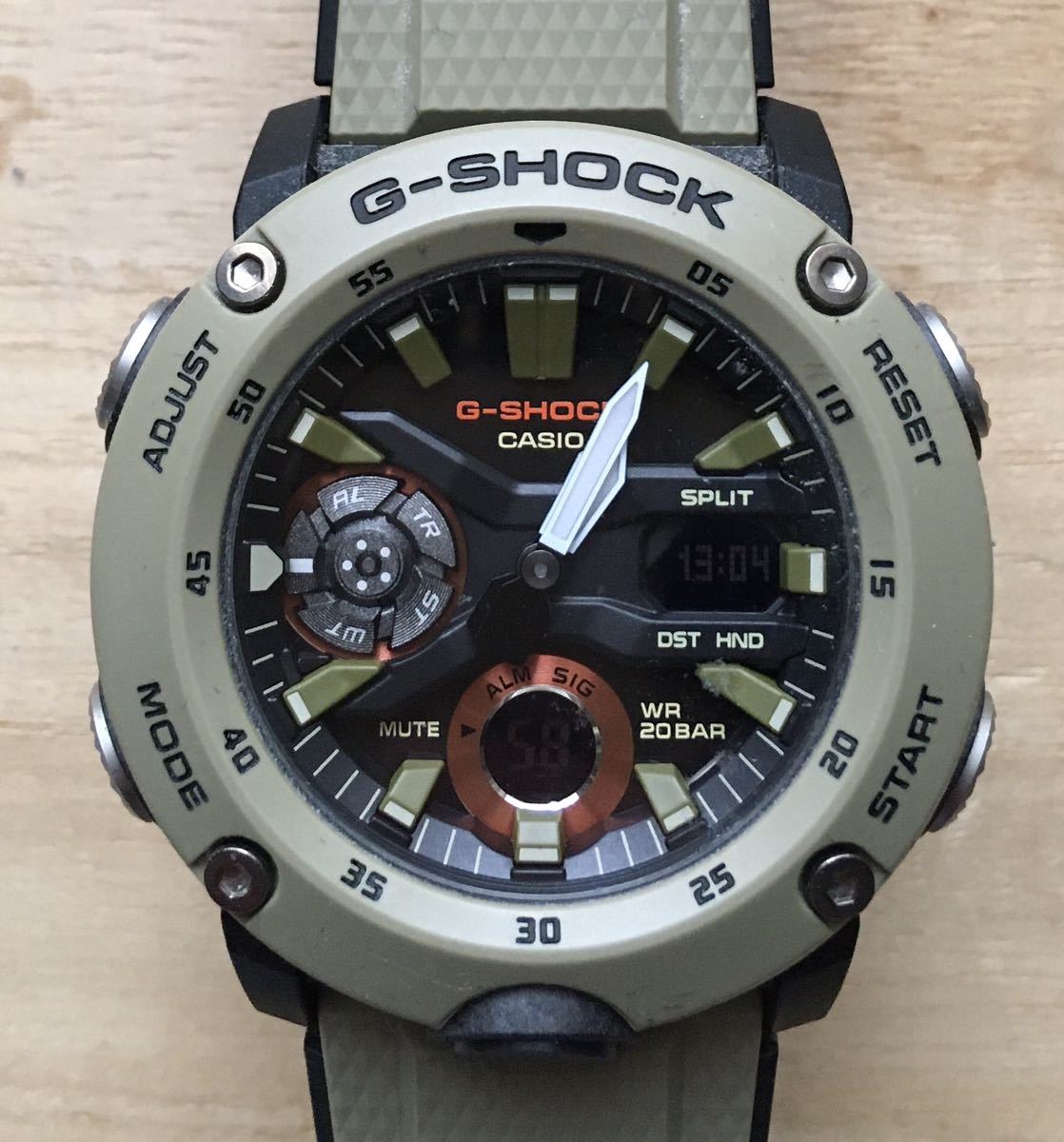 新品同様/箱付] カシオ CASIO G-SHOCK GA-2000-5A カーキ カーボン