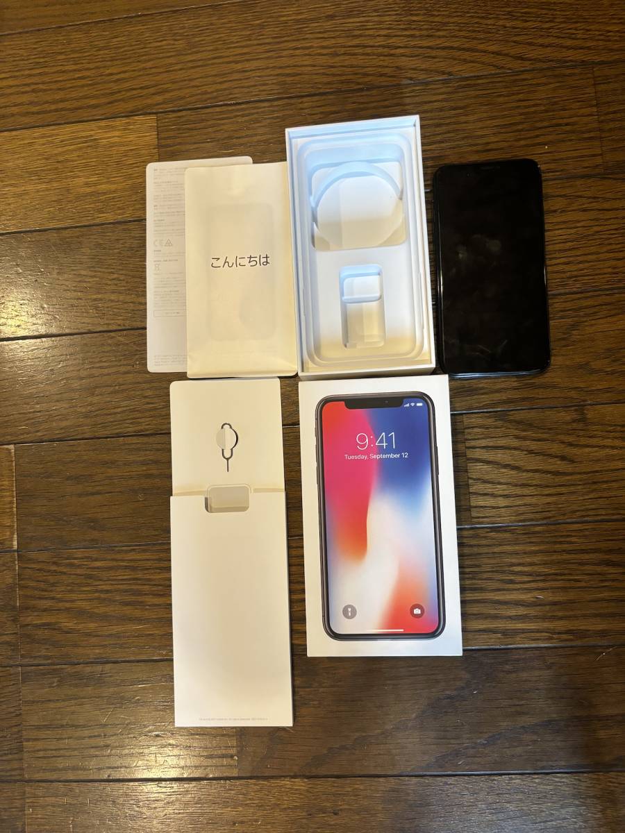 64GB iPhone X スペースグレー Space Gray docomo スペースグレイ