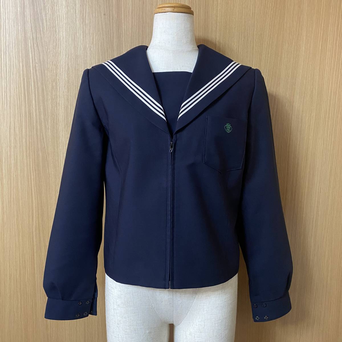 gazelle様専用 セーラー服上着 170A ネイビー5枚(新傾向は gazelle様専用 セーラー服上着 170A ネイビー5枚(新傾向は