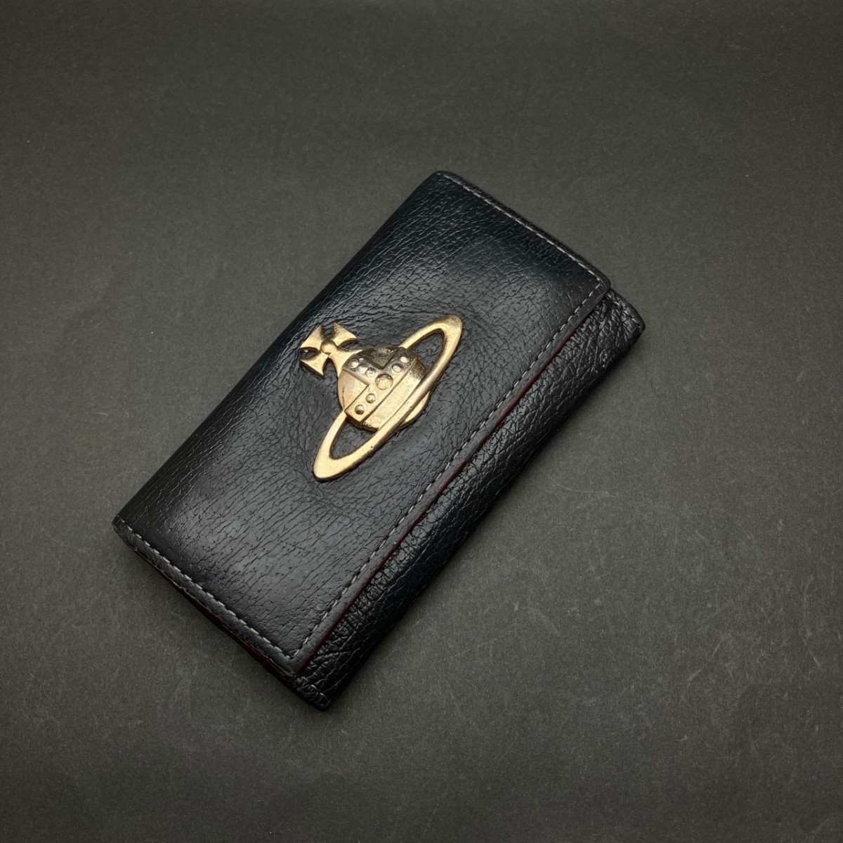 人気セール，本物保証 Vivienne Westwood ヴィヴィアンウエストウッド キーケース ４連(キーケース)｜売買されたオークション情報、yahooの商品情報をアーカイブ公開 - オークファン キーケース