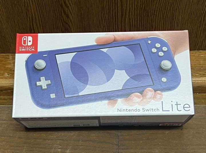 新品未開封 Nintendo Switch Lite ニンテンドー スイッチライトブルー