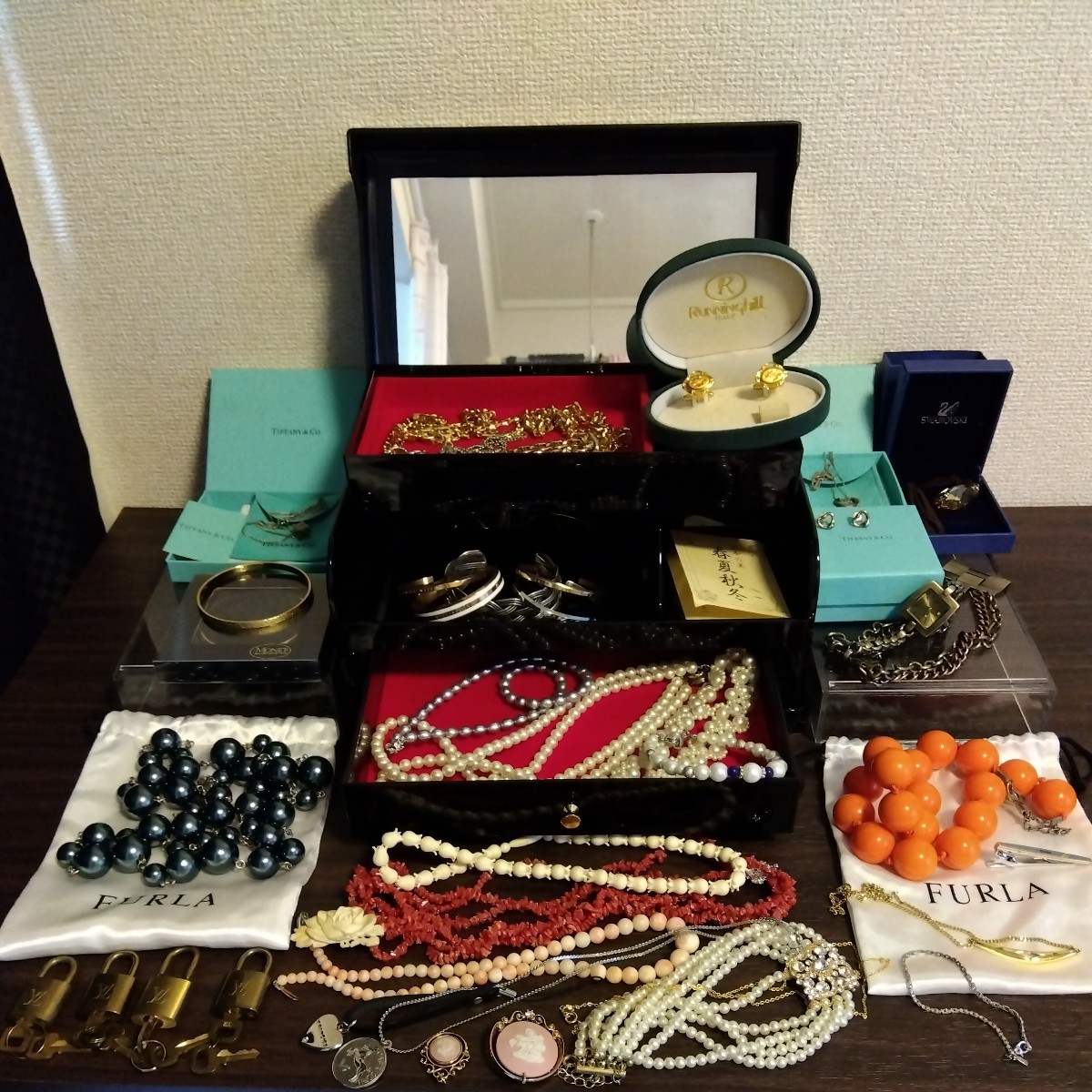サ*ジ様 大量4.9kg イミテーション アクセサリー まとめて 遺品整理 ジュ イミテーション アクセサリー 大量4.9kg まとめて 遺品整理 Yahoo