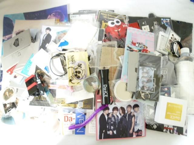 【同梱可】中古品 AAA Da-ice ポーチ アクリルスタンド パンフレット タオル等グッズセット