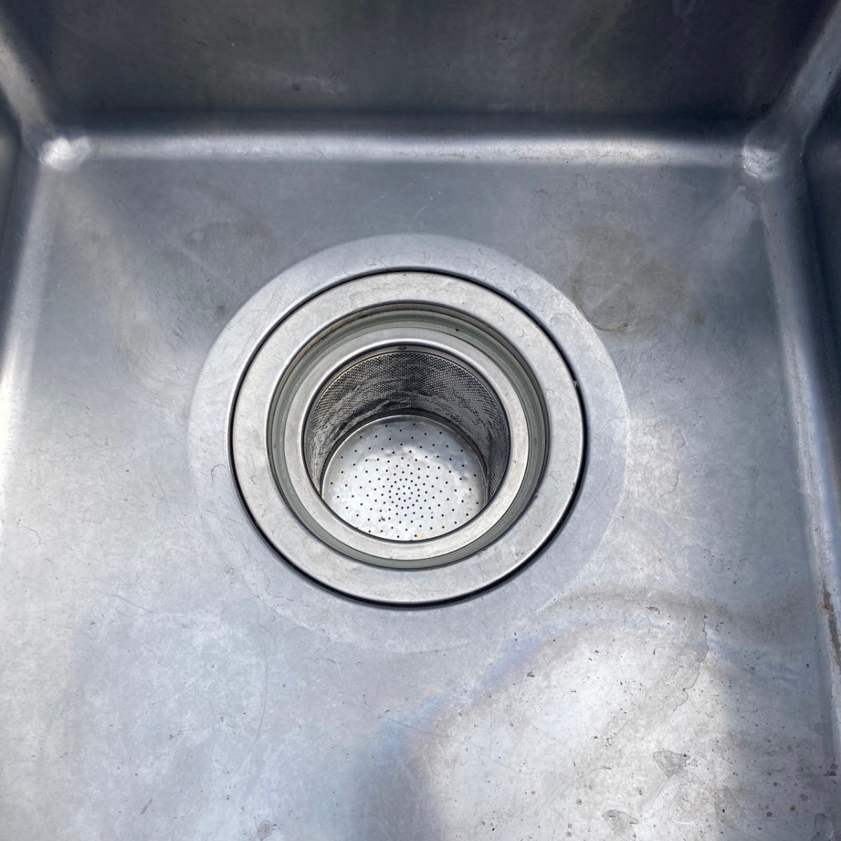 洗浄済み☆2槽シンク 蛇口 4口 ソイルドシンク ステンレス製  