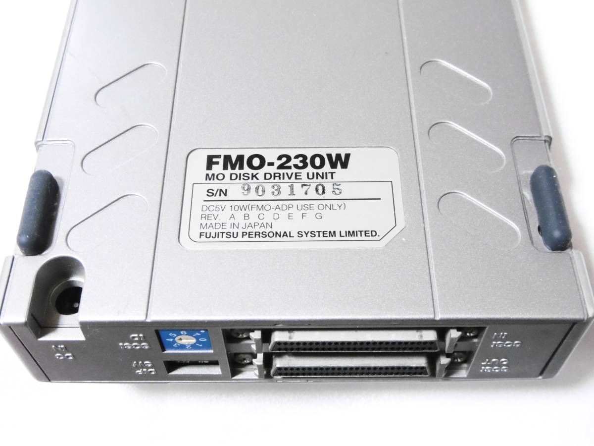 動作確認済み ◇◇◇ 640MB SCSI接続 外付けMOドライブ ◇◇◇