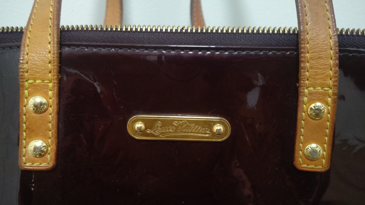 LOUIS VUITTON ルイヴィトン ヴェルニ ベルヴューGM トートバッグ 
