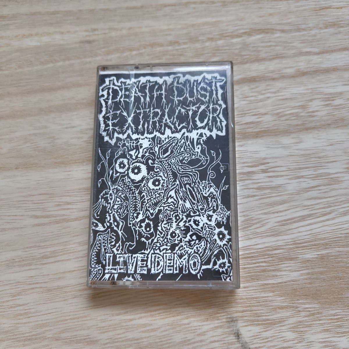 SALE，低価】 DEATH DUST EXTRACTOR / LIVE DEMO カセットテープ