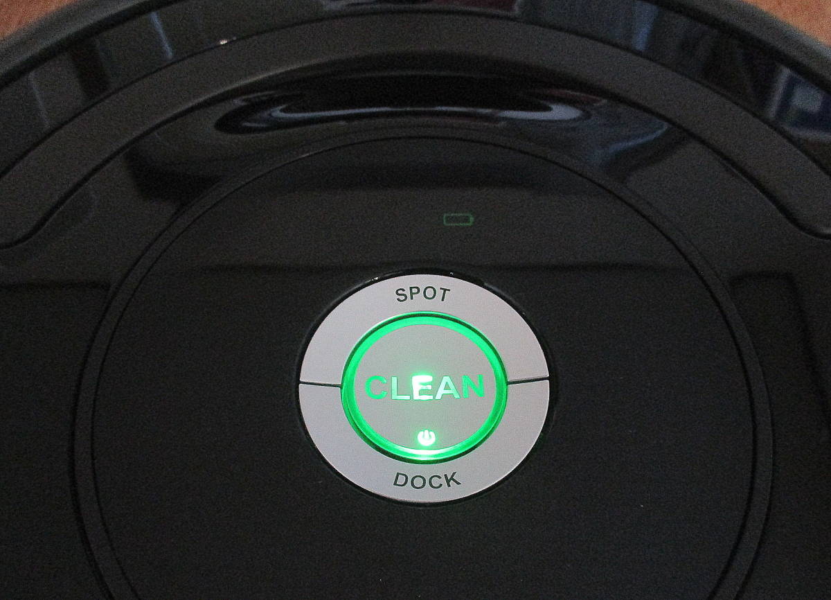 ルンバ iRobot Roomba 627 6ヶ月のみ使用 エッジブラシ&フィルター ルンバ iRobot Roomba 627 6ヶ月のみ使用 エッジブラシ&フィルター