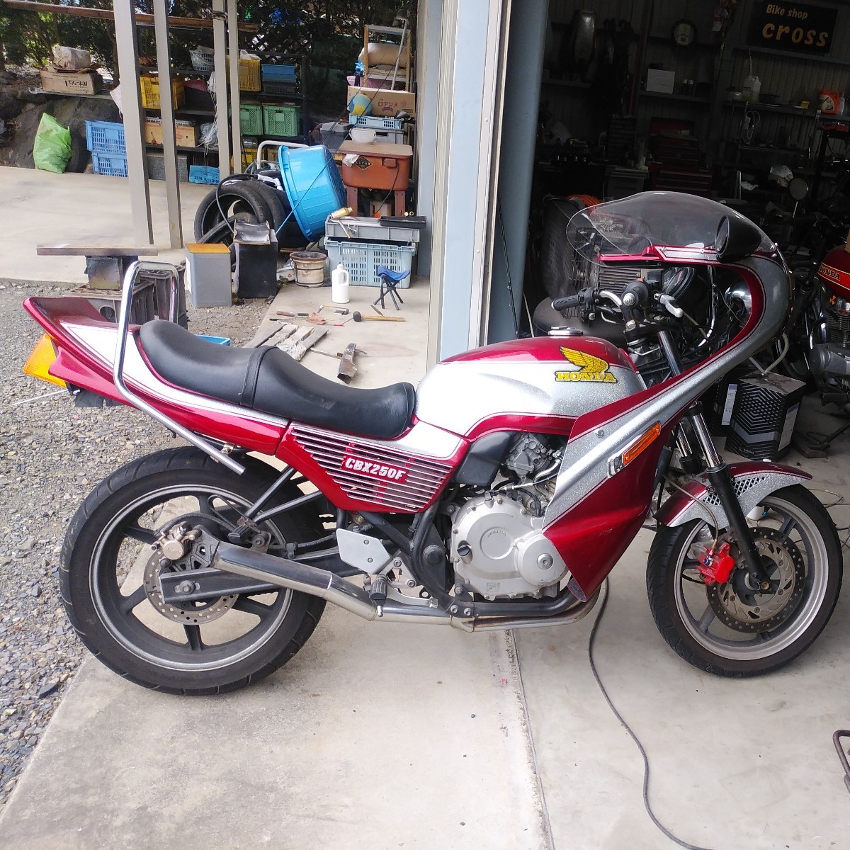 ジェイド　250　カスタム　自賠令和6年11月つき