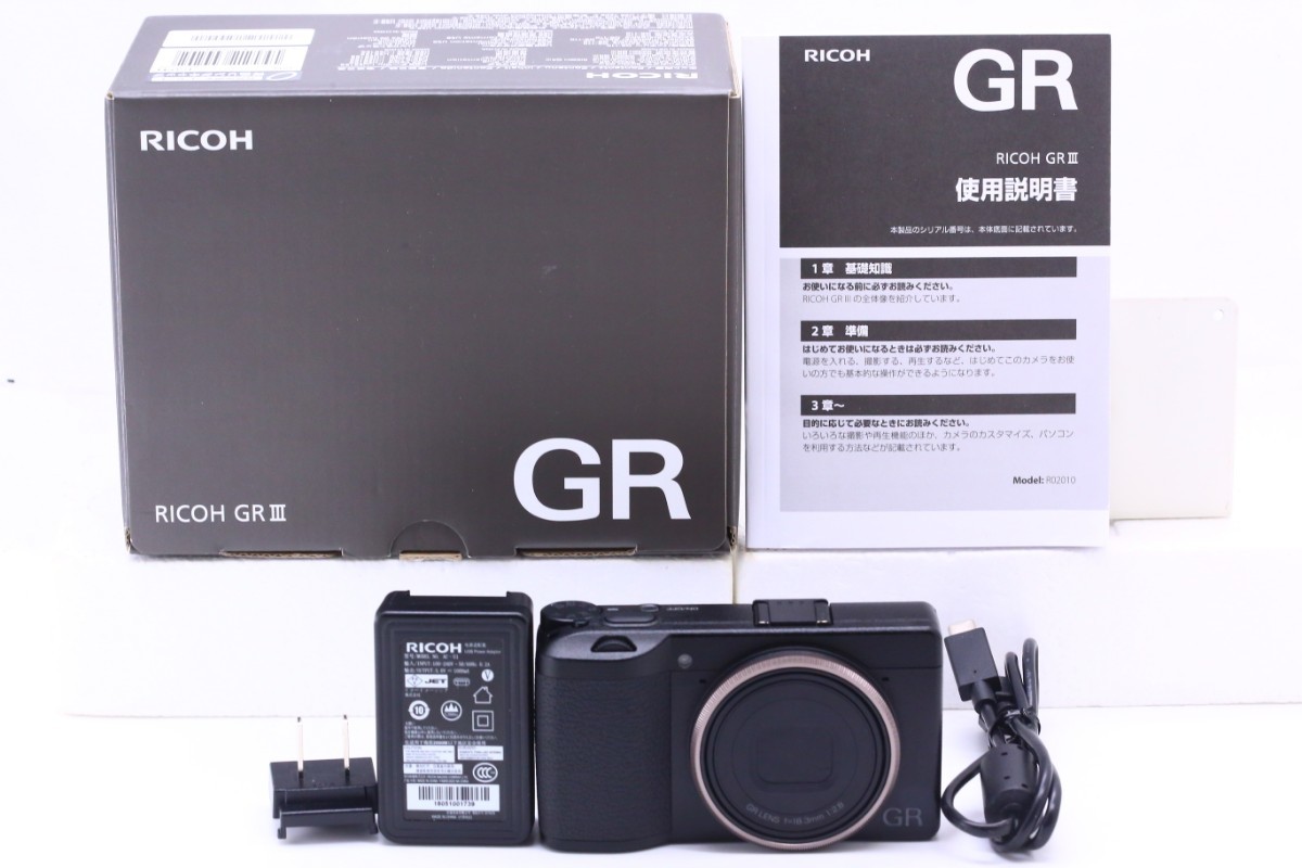 【極上品】 RICOH GR III リコー GR3 コンパクトデジタルカメラ #10991