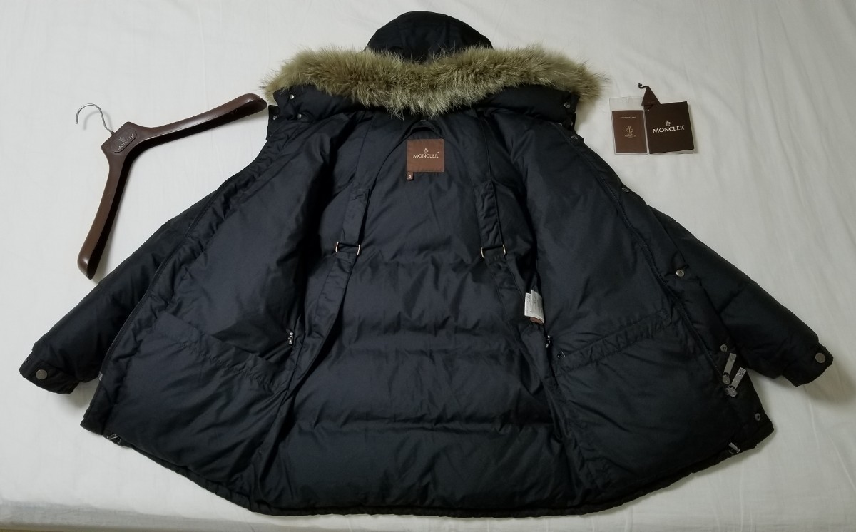 国内正規品 MONCLER モンクレール 本物保証 最高級コヨーテファー 高 
