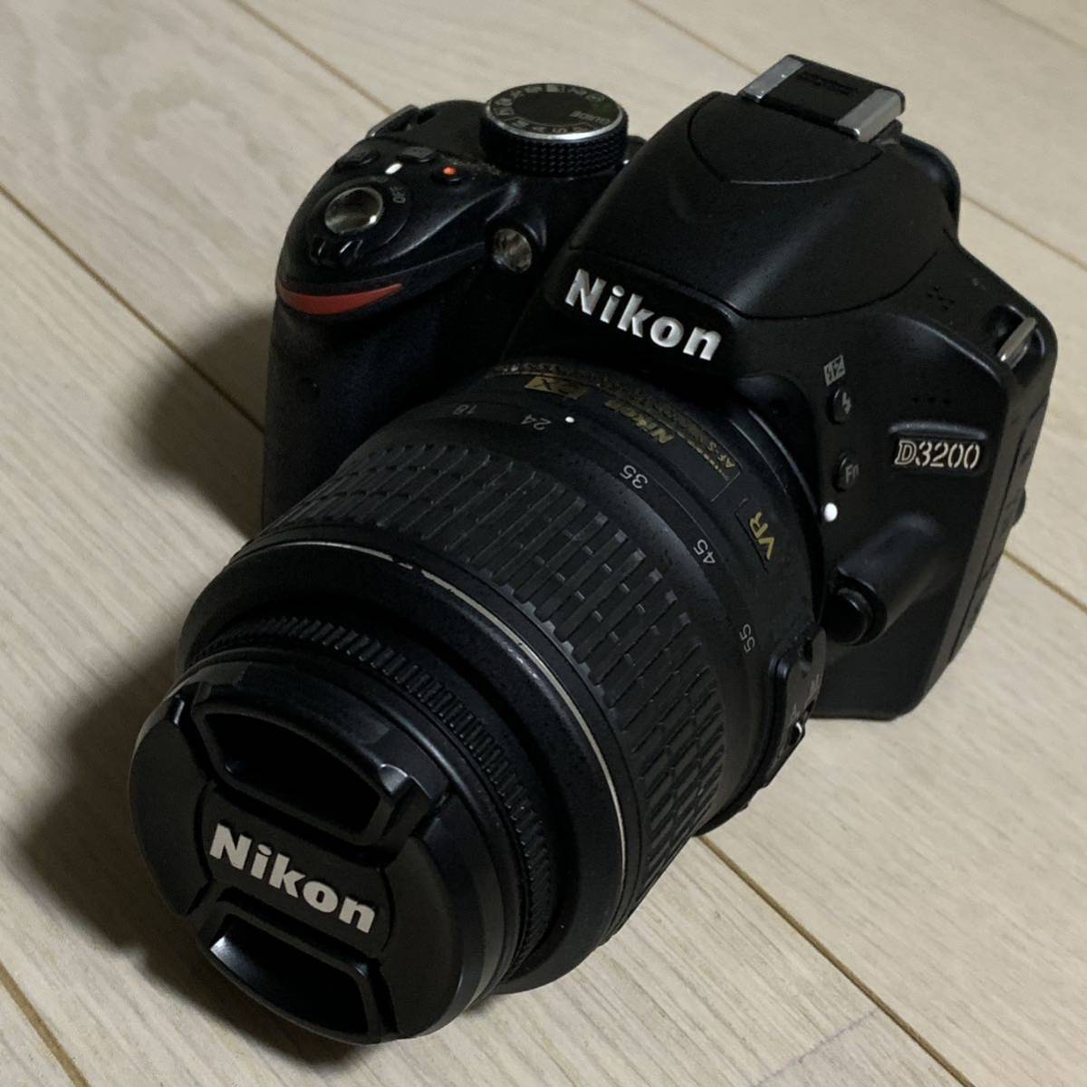 D3200 Nikon ニコン デジタル一眼レフカメラ ボディ ダブルズーム 