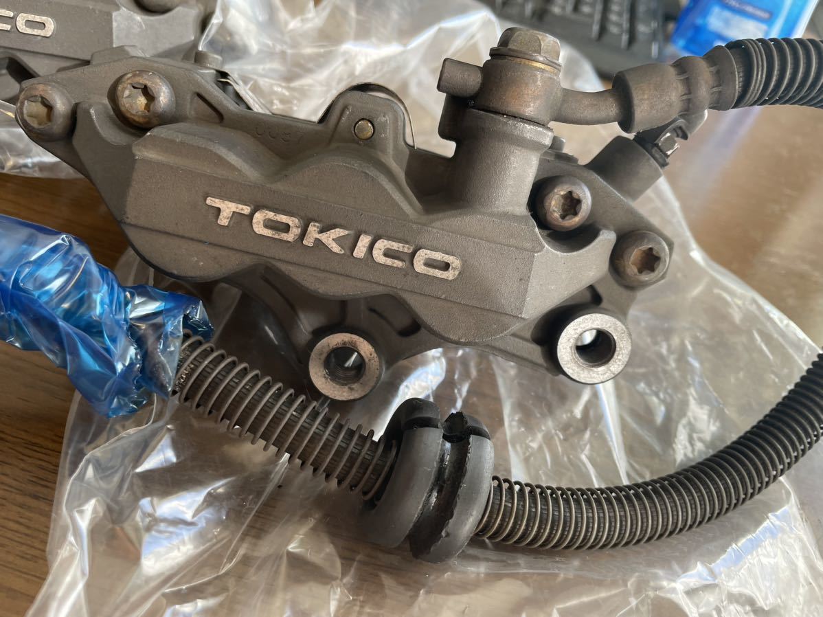 カワサキ ZRX400 トキコ TOKICO 6ポット6POT キャリパー 左右1台分