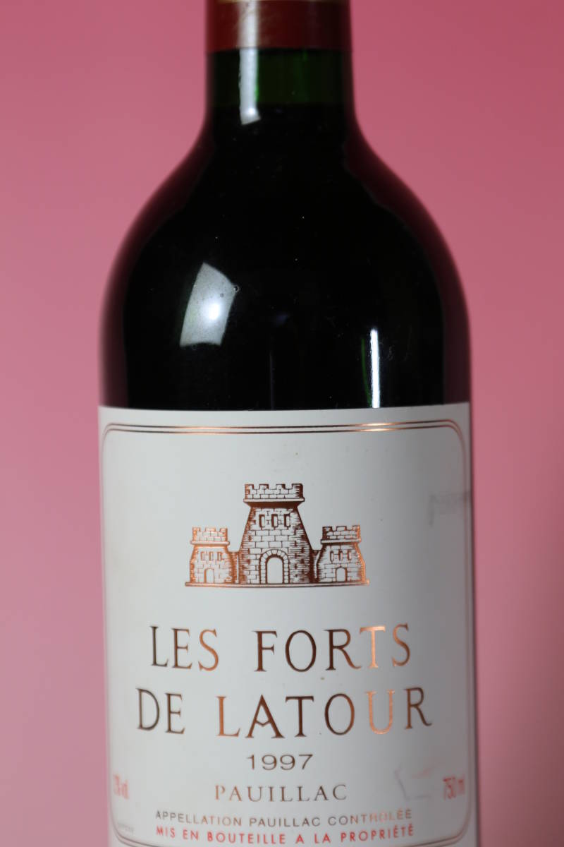 Les Forts De Latour 1997 750ml 未開封 セラー保管 ボルドーpauillac