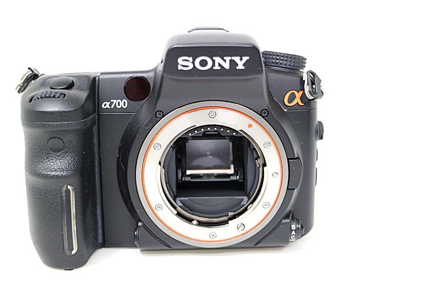 JT10s56 Sony α700 SIGMA ZOOM 18-200mm F3.5-6.3 DC デジタル一眼レフ