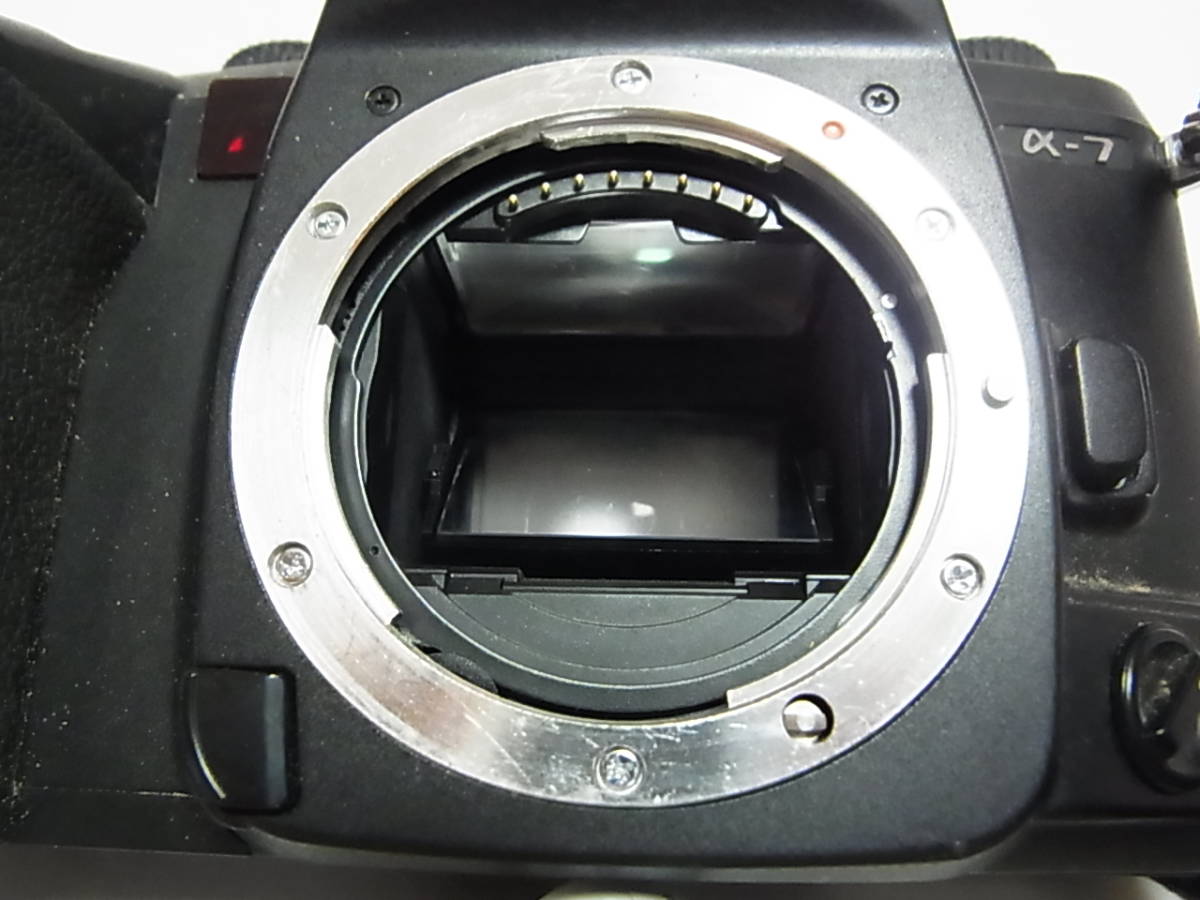ミノルタ α-7 フィルムカメラ最後の名作 カメラボディのみ ストラップ