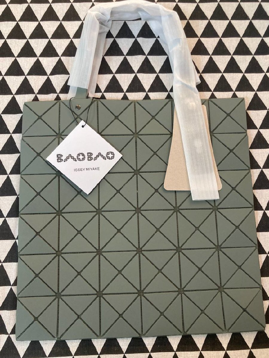 BAO BAO ISSEY MIYAKE バオバオイッセイミヤケ トートバッグ 
