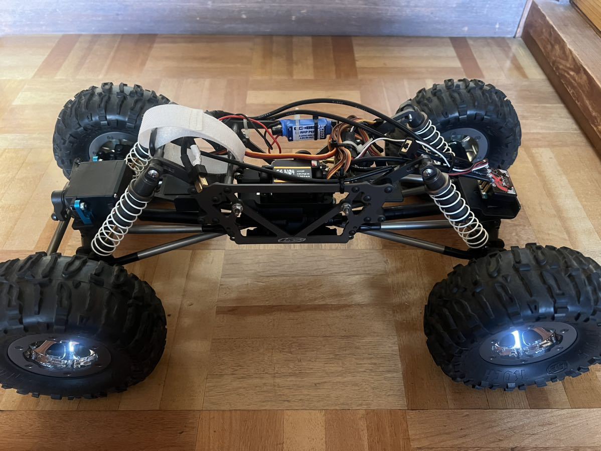 DEERC 1/12 MN-99S ランドローバーディフェンダー ロッククローラー RTR