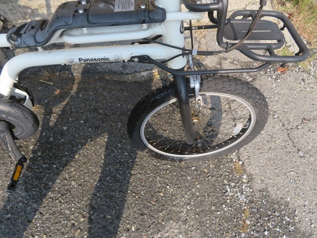 Y☆Panasonic BE-EPZ01P EPZ01 20×1.25インチ 電動自転車 充電器付  