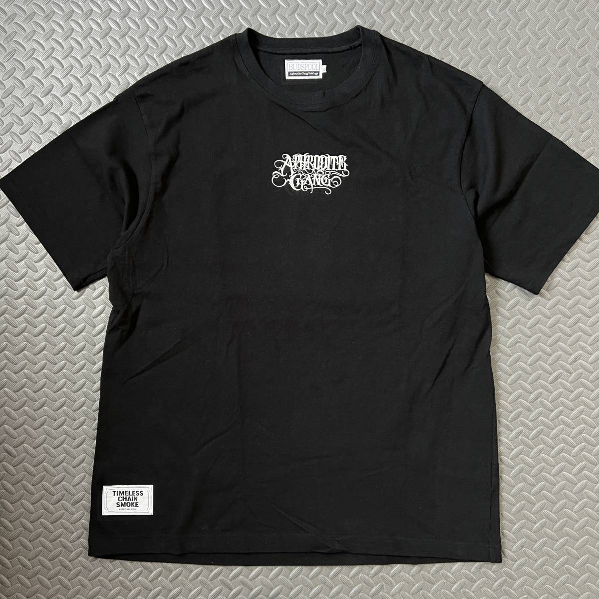 舐達麻 BUDSPOOL APHRODITEGANGHOLDINGS 刺繍ロゴ Tシャツ ブラック/XL 
