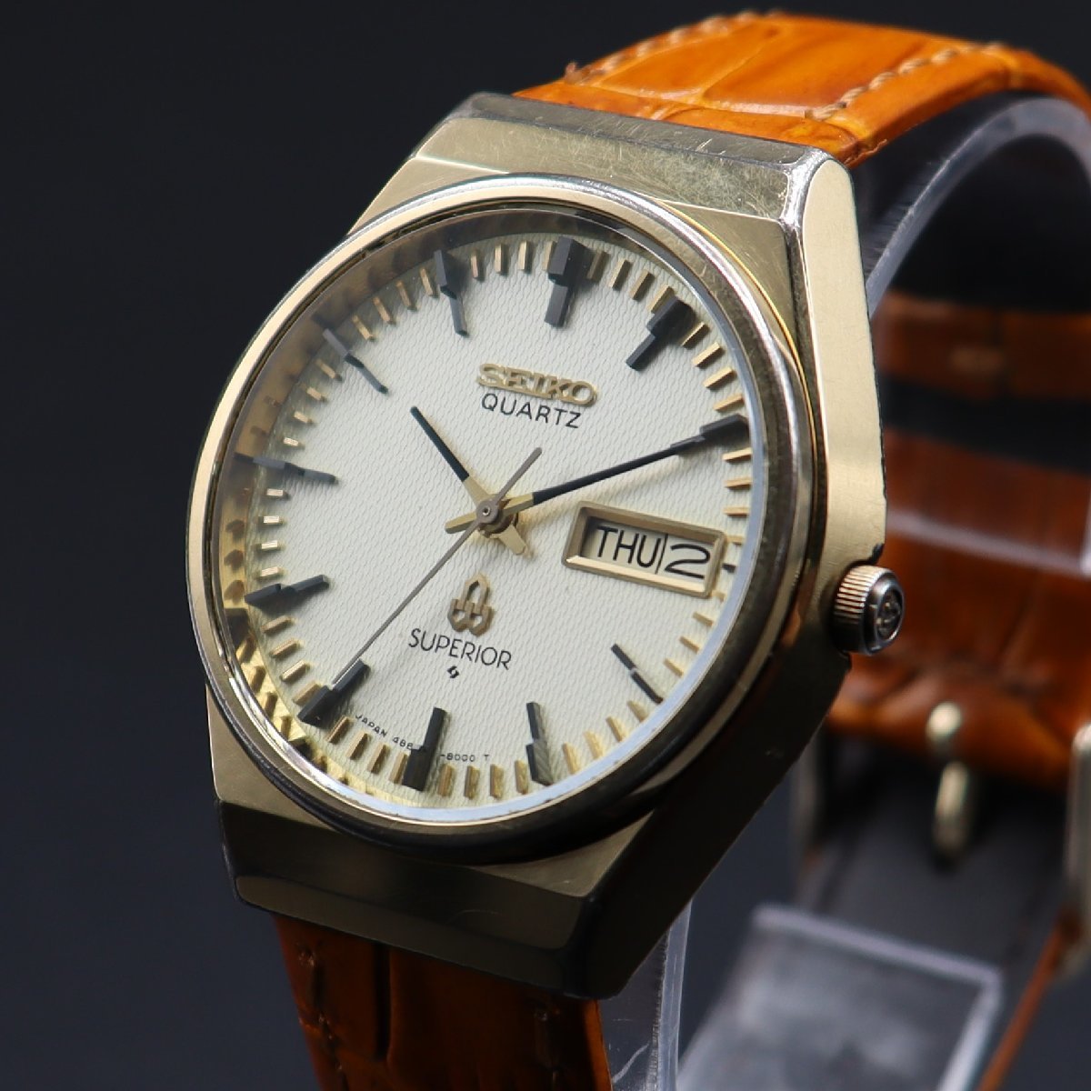 電池新品 SEIKO QUARTZ SUPERIOR セイコー スーペリア 4883-8100 