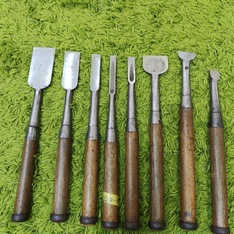 中古品 ★ 左介 ノミ 8本セット ★ 鑿