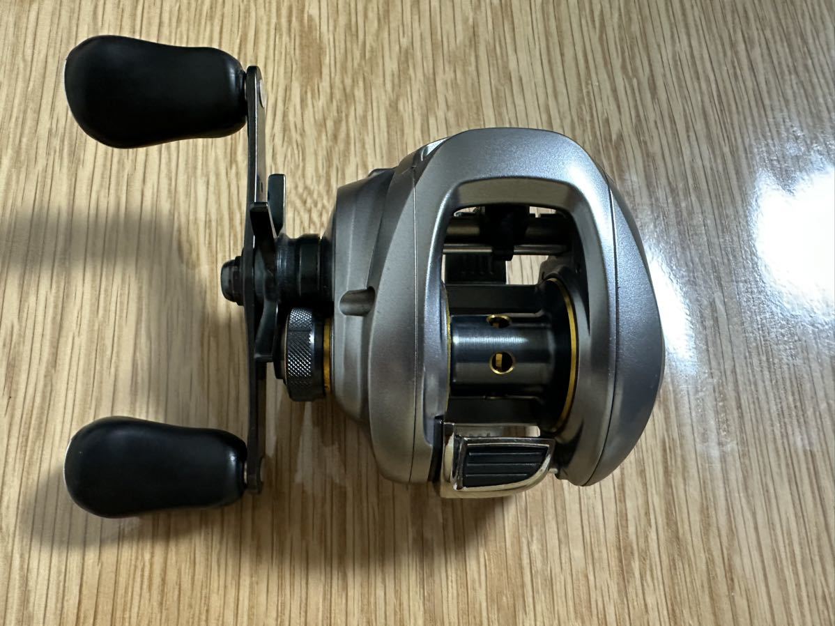 シマノ 09アルデバラン Mg7 左巻き 中古品】 シマノ 09 アルデバラン