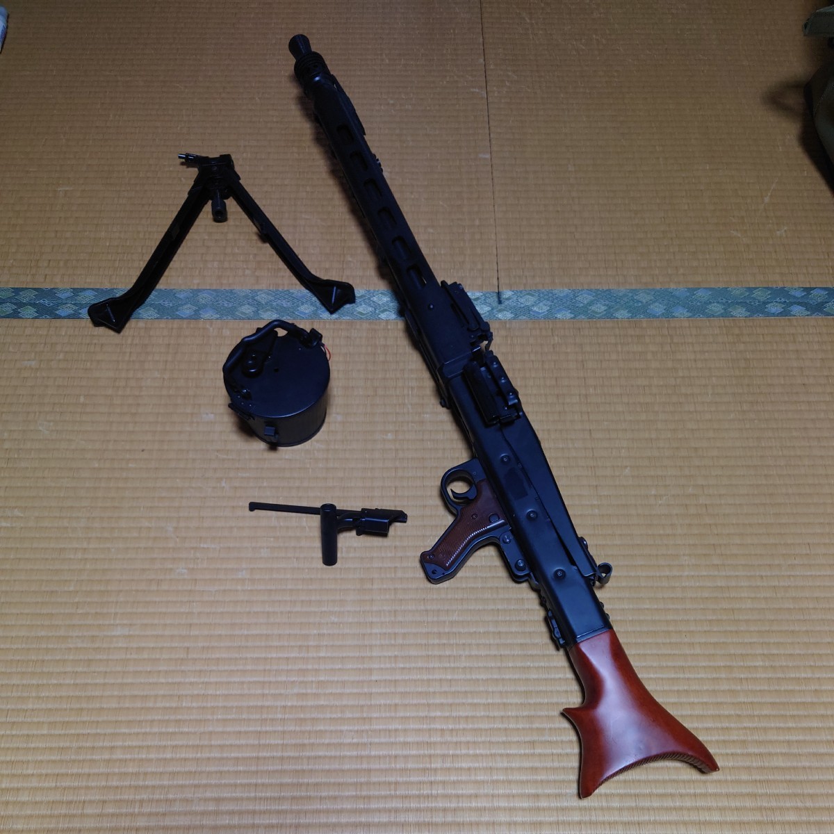 マルゼン M1100 ウッドストック ウォルナット MARUZEN（エアガン