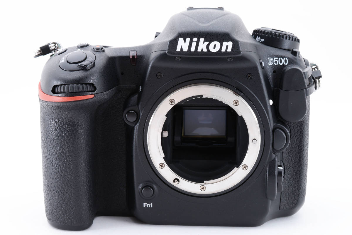 ☆外観美品 動作品☆ Nikon ニコン D500 ボディ 元箱・バッテリ