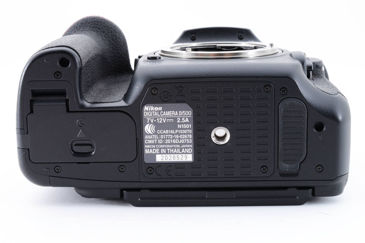 ☆外観美品 動作品☆ Nikon ニコン D500 ボディ 元箱・バッテリ