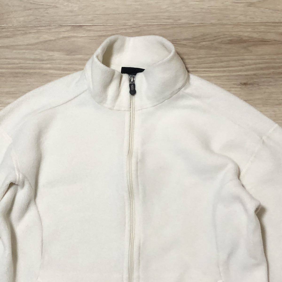 送料無料】Patagoniaジップアップフリースジャケット白 レディースM 