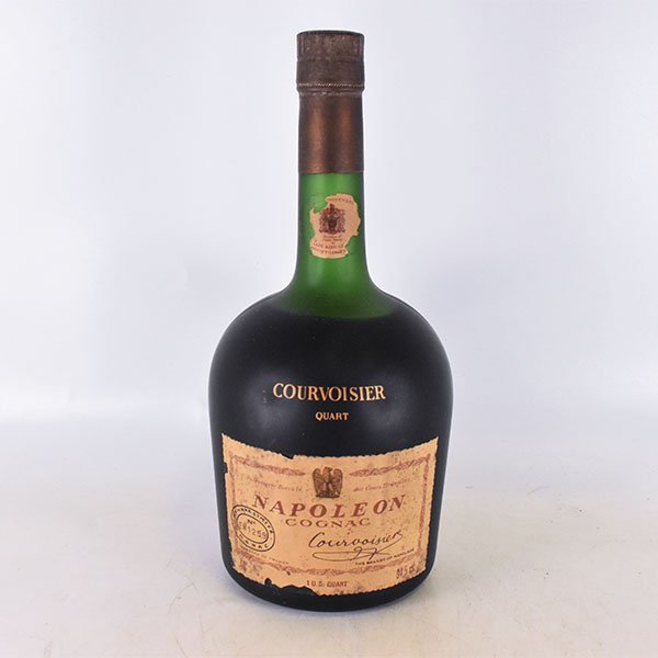 ナポレオン クルボアジェ 700ml コニャック 旧ボトル COURVOISIER