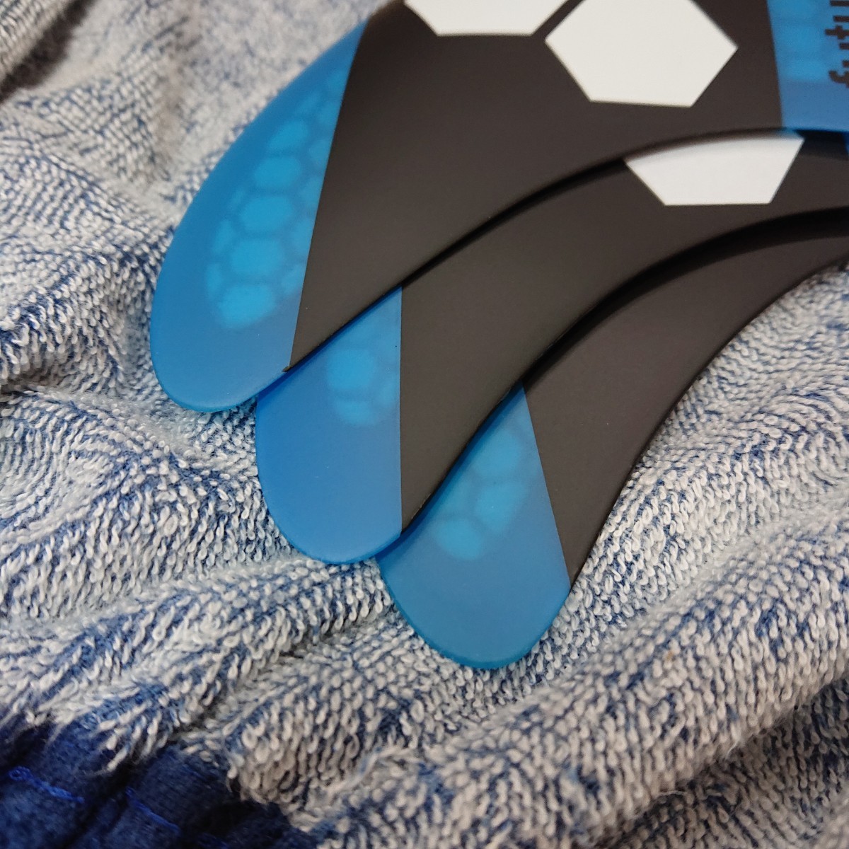 フューチャーフィン AM1トライフィン ハニカムコア サーフィン