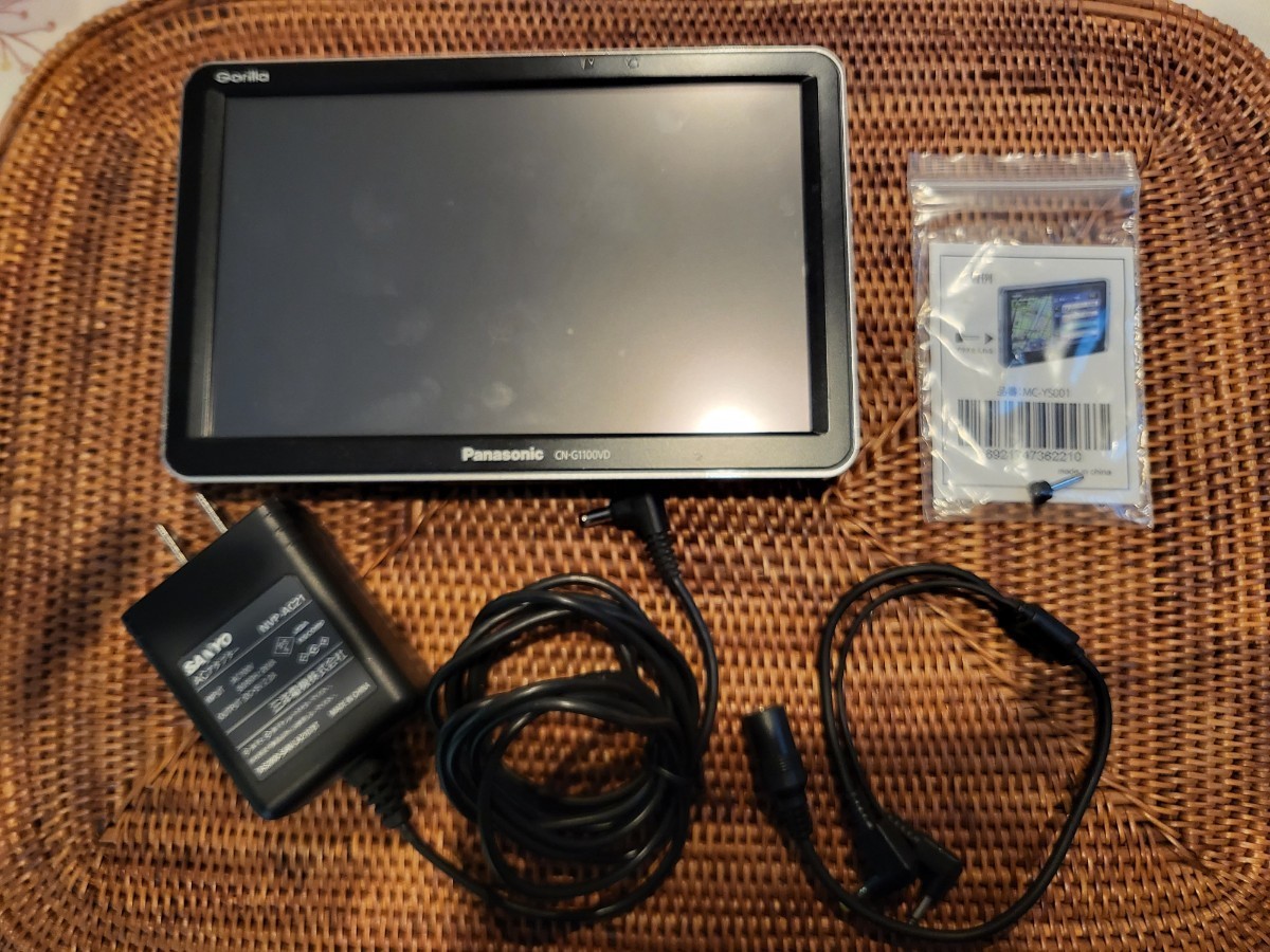 超安い Panasonic Gorilla CN-G1100VD 7V型SSDポータブルナビ 2018製造
