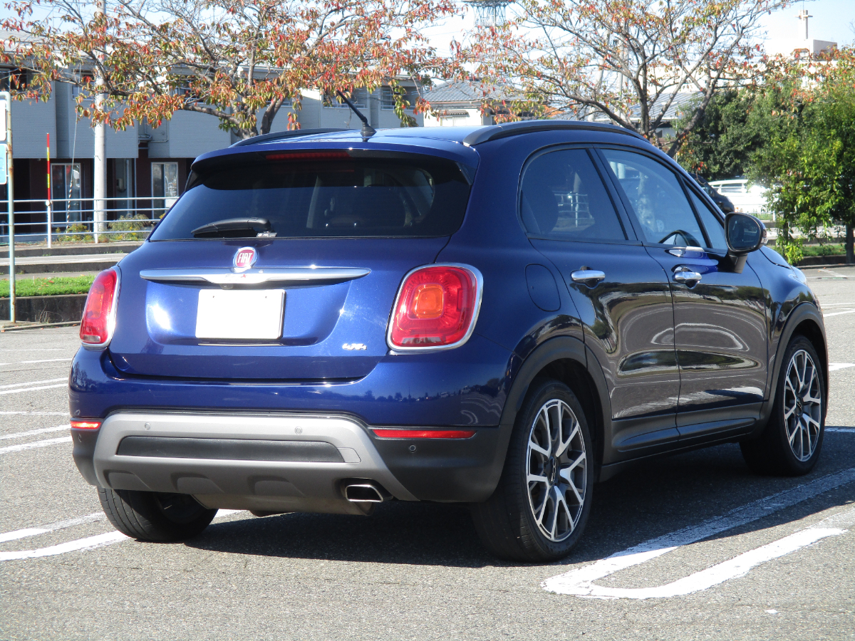 ☆売り切り☆希少4WD♪上級クロスプラス□フィアット500X 車検7年2月 