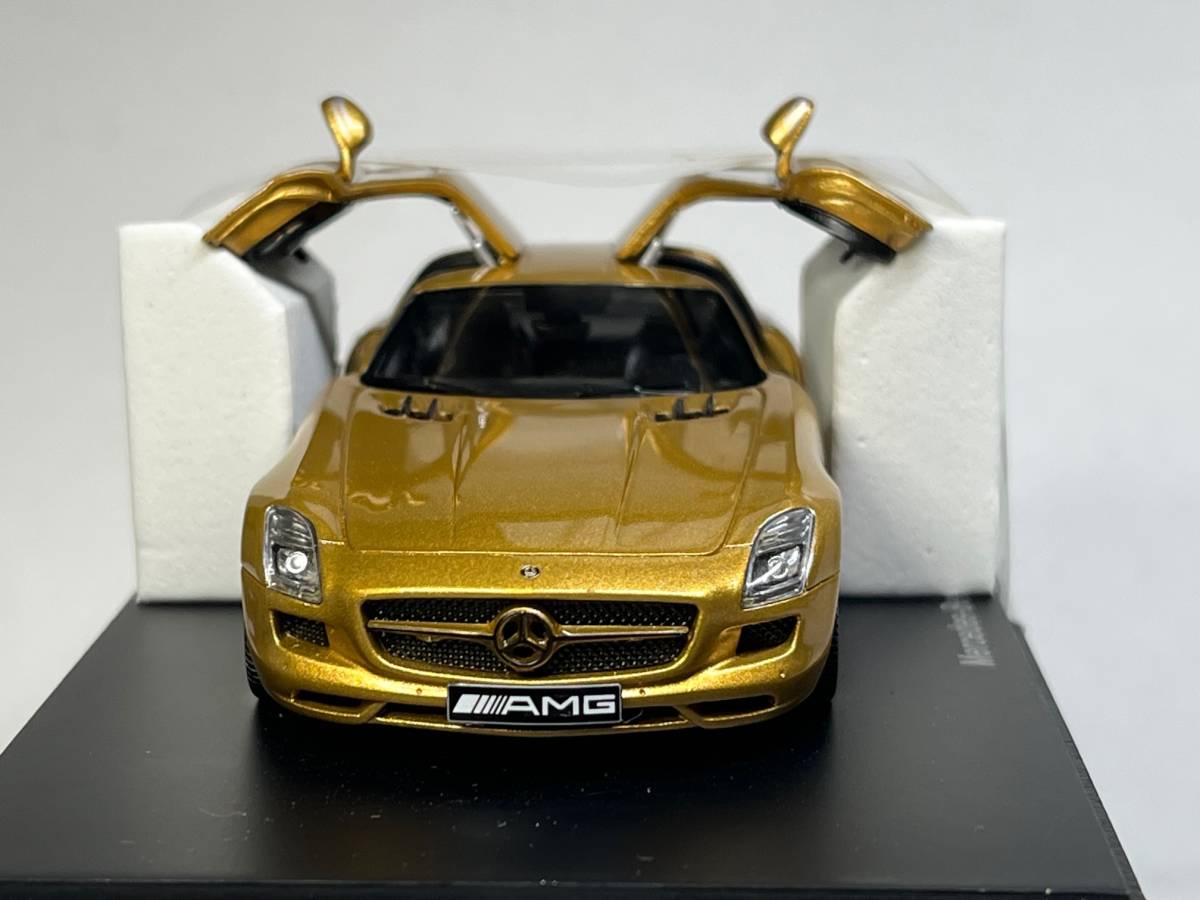 Diecast model SPARK 1/43 MERCEDES-BENZ SLS AMG 2009 REF.S1023 cars