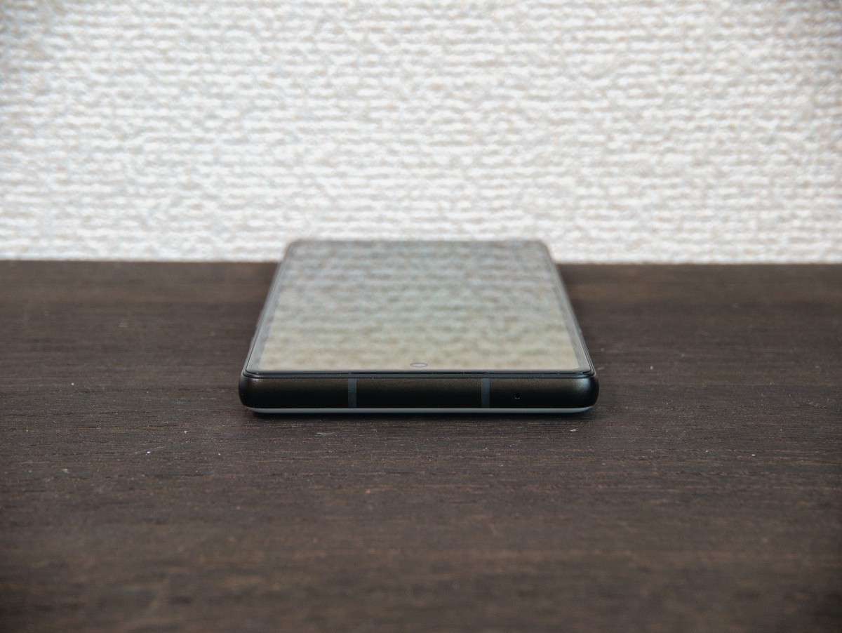 Google Pixel 6a Family Chalk SIMフリー_7