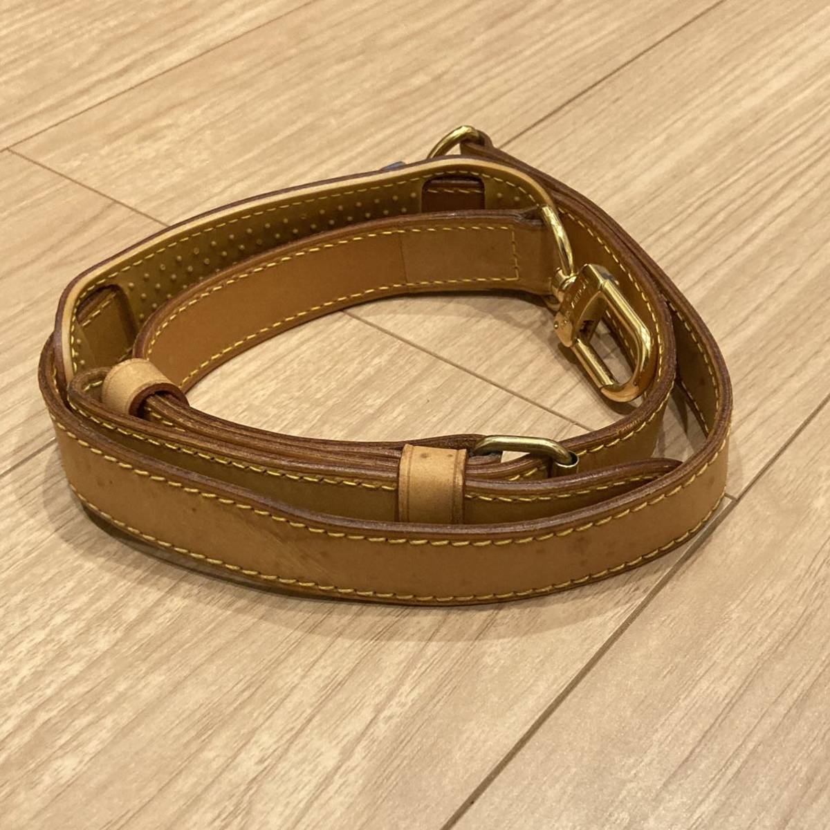 1円スタート LOUIS VUITTON ルイヴィトン ヌメ革ショルダーストラップ