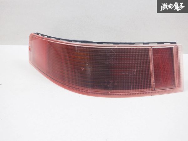 Porsche ポルシェ 純正 911 964 テールライト テールランプ 左 左側