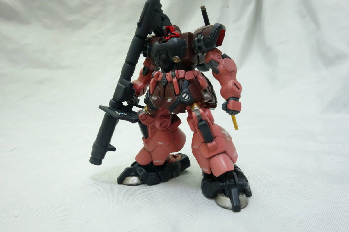 ★★★ 完成品 ガンダムアーティファクト シャア専用ドム ★★★